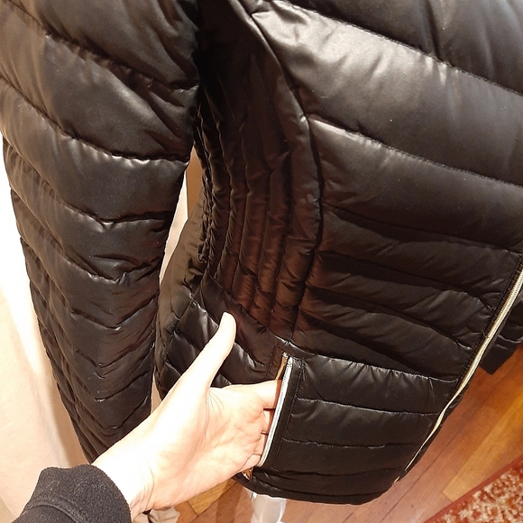 Kenneth Cole down jacket - Picture 9 of 10